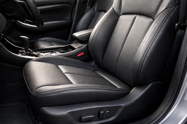 صدای جیر جیر صندلی ماشین؛ علل رایج و روش‌های رفع آن